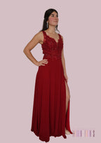 garnet-red-cocktail-dresses- bridesmaid dresses-wedding-dresses-prom-dresses-graduation-dresses-family celebrations-birthday-dresses-holiday-parties-New-Years-Eve-dresses-Christmas-dresses-and-dresses-for-events-parties-birthdays-and-Valentines-Day-weddingfriends.fr