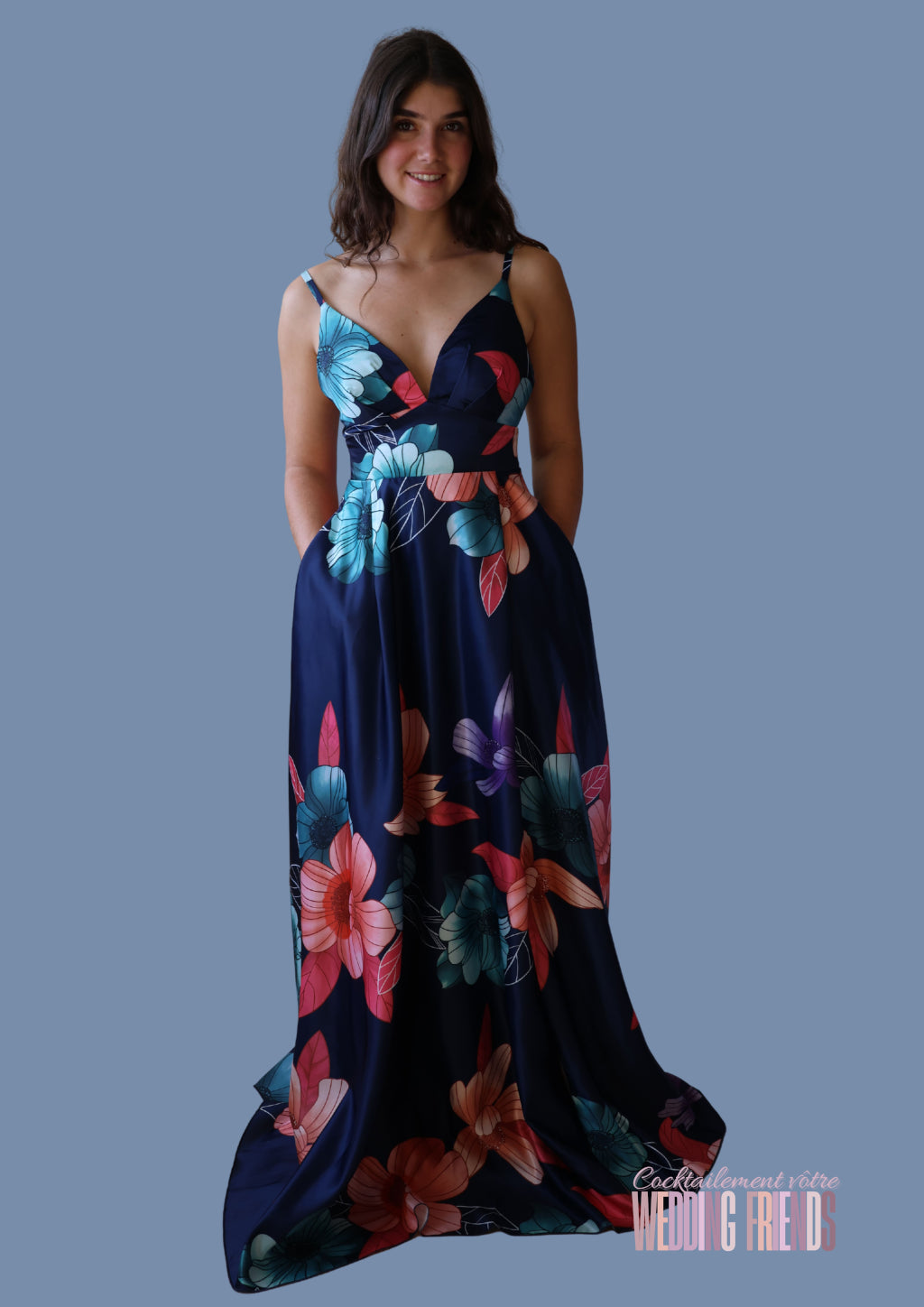 robe-de-cocktail-de-soiree-bleu-marine-imprimee-de-fleurs-wedding-friends.fr-pour-demoiselles-dhonneur-de-mariage-bals-et-fetes-de-fin-dannee-Noël-nouvel-an-evenements-soiree-st-valentin 